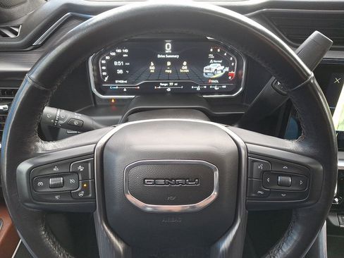 Used 2024 GMC Sierra 3500 Denali Ultimate image 20