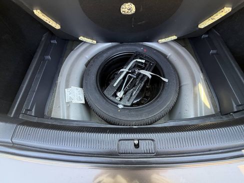 Used 2013 Volkswagen Jetta TDI FWD image 27