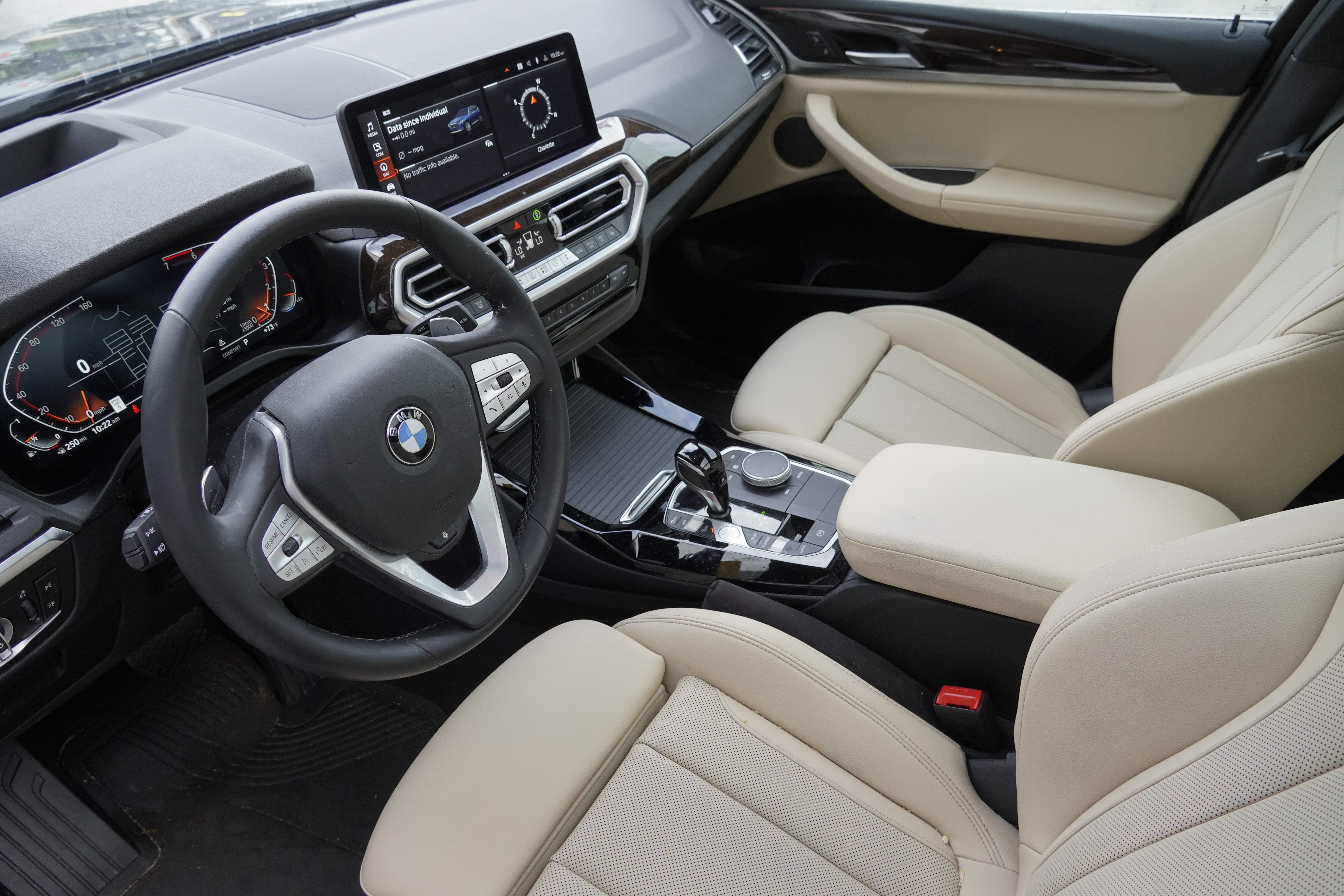 Certified 2024 BMW X3 sDrive30i w/ Premium Package RWD image 6
