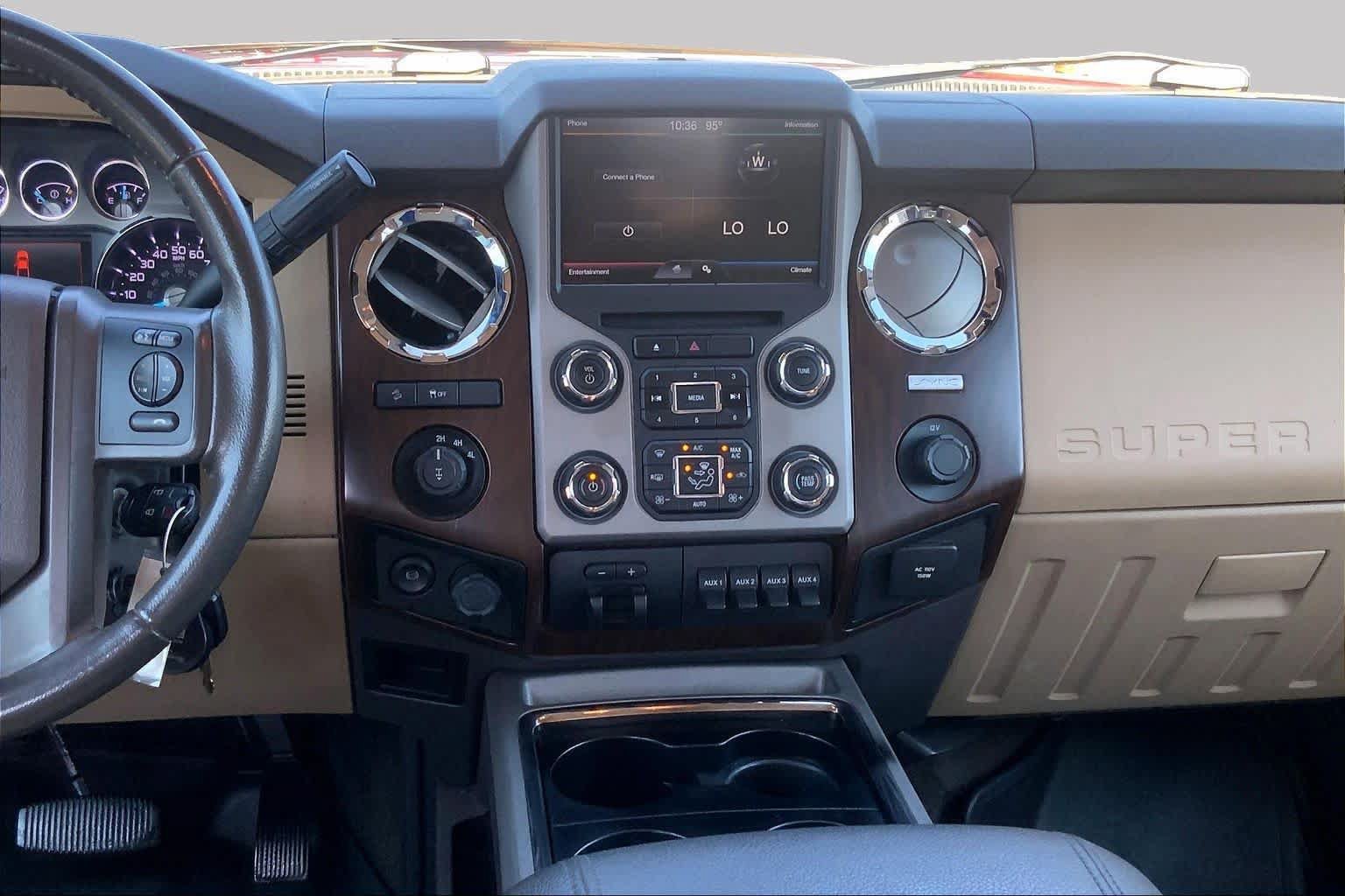 Used 2016 Ford F250 Lariat w/ FX4 Off-Road Package AWD/4WD image 7