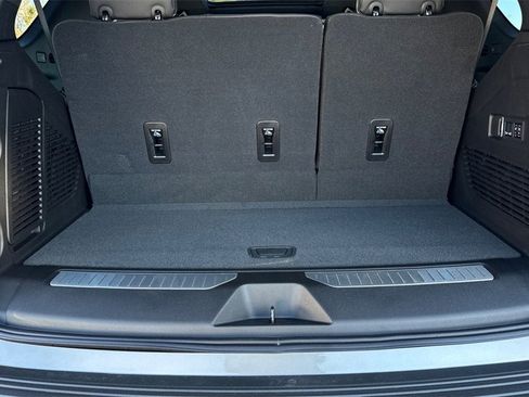 New 2026 Chevrolet Tahoe Premier image 16