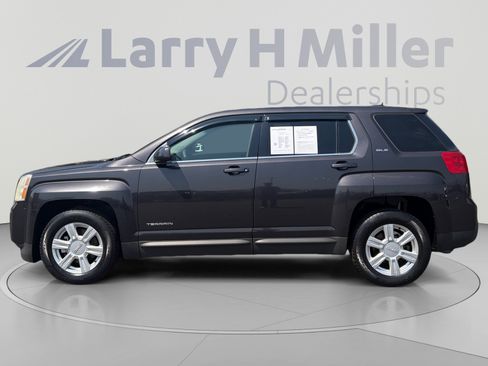 Used 2015 GMC Terrain SLE AWD/4WD image 2