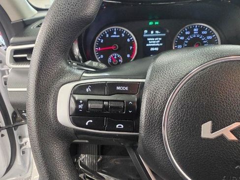 Used 2023 Kia K5 LXS FWD image 11