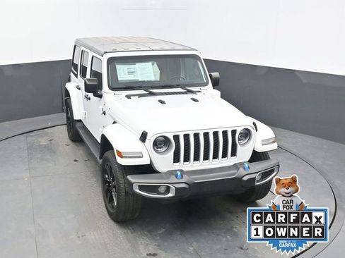 Used 2023 Jeep Wrangler Unlimited Sahara w/ Cold Weather Group image 55