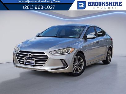 Used 2017 Hyundai Elantra SE w/ SE A/T Tech Package 03