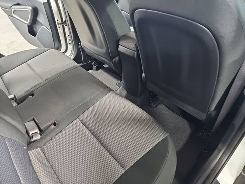 Certified 2025 Kia Soul LX w/ LX Technology Package FWD image 11