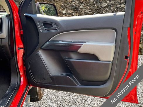 Used 2019 Chevrolet Colorado W/T w/ WT Convenience Package AWD/4WD image 20