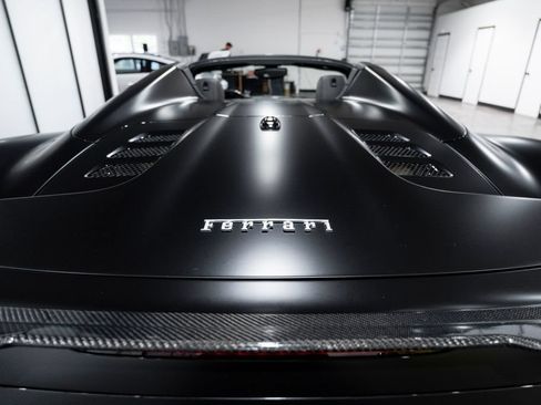 Used 2012 Ferrari 458 Spider RWD image 25