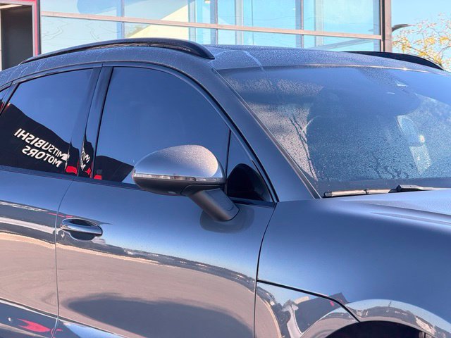 Used 2018 Porsche Macan S w/ Premium Package Plus AWD/4WD image 4