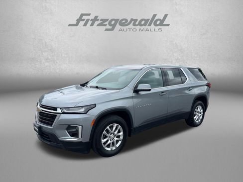 Used 2023 Chevrolet Traverse LS w/ Safety Package AWD/4WD image 2