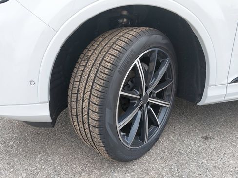 New 2026 Audi Q7 2.0T Premium Plus AWD/4WD image 36