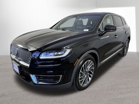 Used 2019 Lincoln Nautilus Reserve image 24