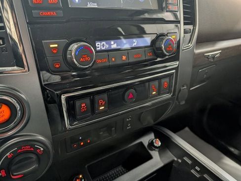 Used 2018 Nissan Titan Platinum Reserve w/ Platinum Utility Package image 27