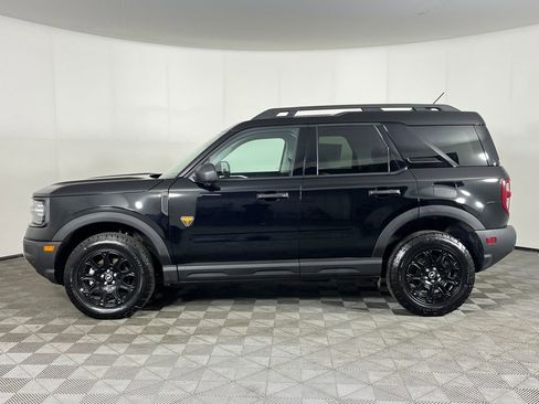 Used 2025 Ford Bronco Sport Badlands image 9