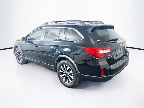 Used 2015 Subaru Outback 2.5i Limited AWD/4WD image 5