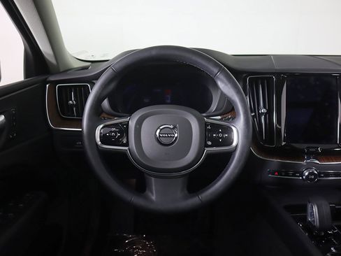 Used 2023 Volvo XC60 B5 Plus w/ Climate Package image 43