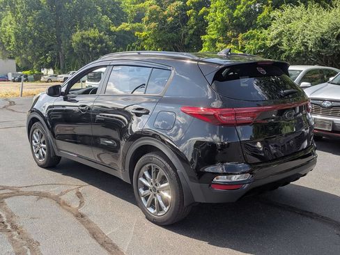 Used 2022 Kia Sportage Nightfall Edition w/ Nighfall AWD Premium Package image 4