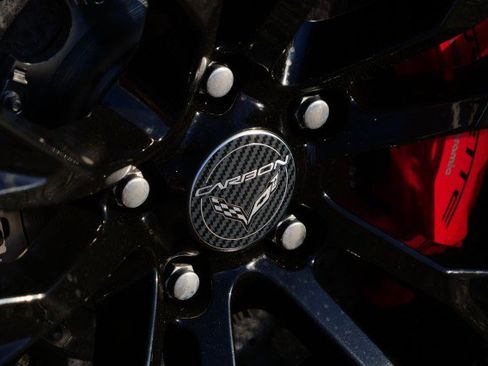 Used 2016 Chevrolet Corvette Z06 w/ 3LZ Preferred Equipment Group image 44