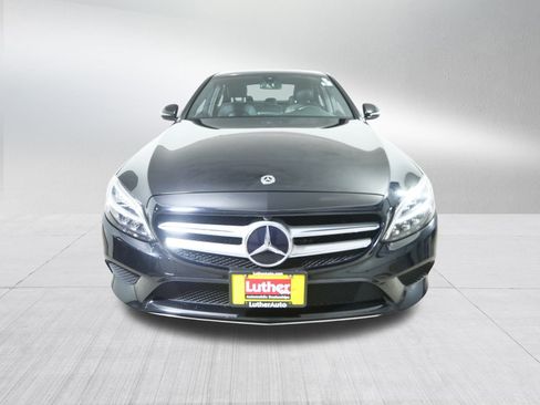 Used 2019 Mercedes-Benz C 300 4MATIC Sedan image 2