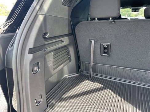 New 2026 Chevrolet Traverse LT w/ Midnight/Sport Edition image 51