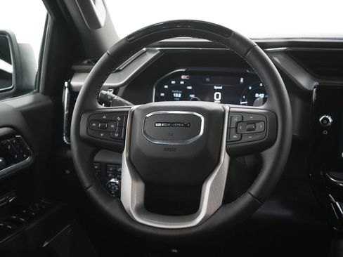 Used 2026 GMC Sierra 1500 Denali AWD/4WD image 17