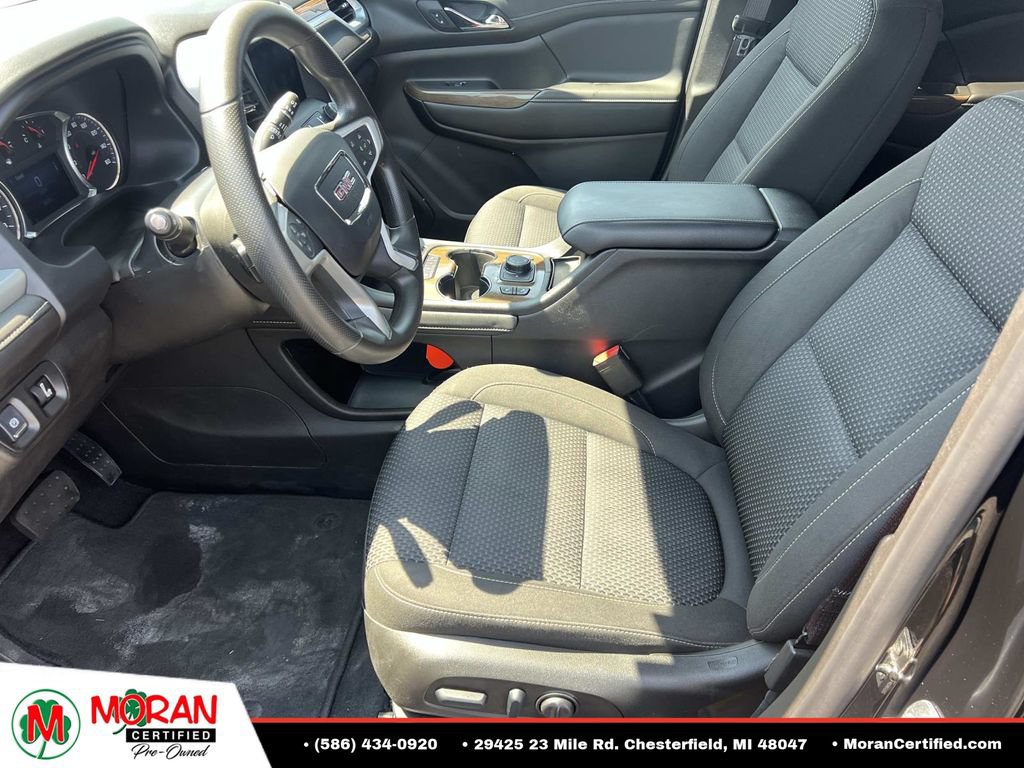 Used 2022 GMC Acadia SLE w/ LPO, Cargo Package AWD/4WD image 18