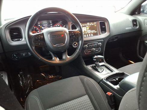 Used 2023 Dodge Charger SXT w/ Blacktop Package image 11