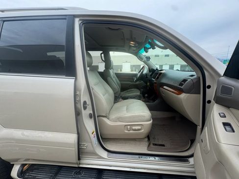 Used 2003 Lexus GX 470 AWD/4WD image 12