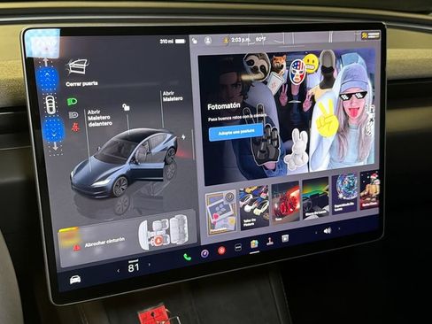Used 2025 Tesla Model 3 Long Range RWD image 33