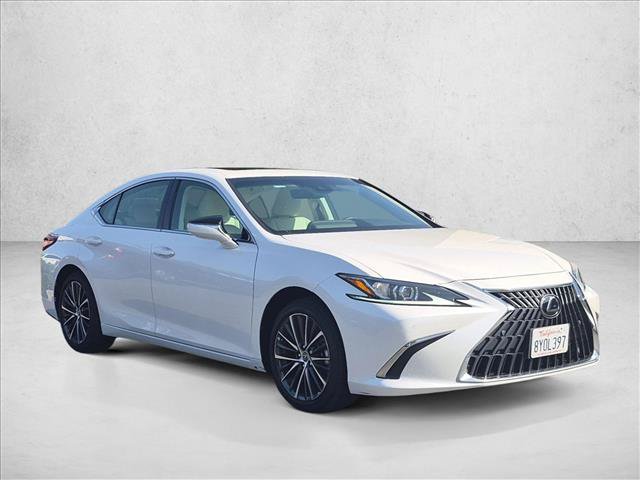 Used 2022 Lexus ES 350 w/ Premium Package FWD image 3