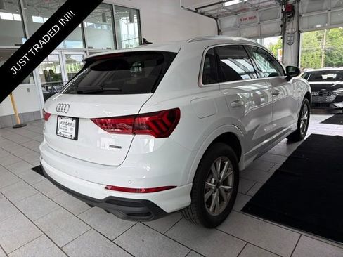 Used 2023 Audi Q3 2.0T Premium w/ Convenience Package AWD/4WD image 5