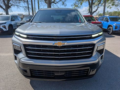 New 2026 Chevrolet Traverse High Country FWD image 2