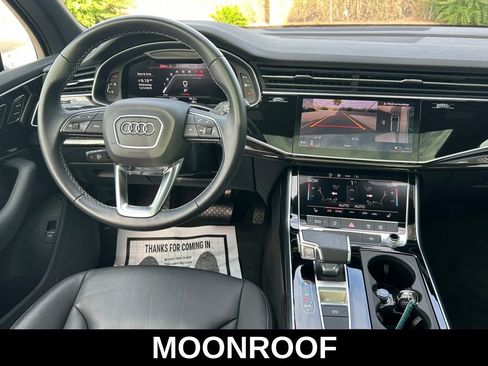 New 2025 Audi Q7 2.0T Premium w/ Convenience Package AWD/4WD image 9