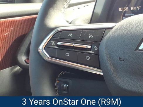 New 2026 Chevrolet Traverse Z71 w/ Enhanced Driving Package image 16