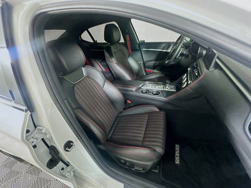 Used 2022 Genesis G70 3.3T w/ Sport Advanced Package image 30