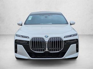 New 2025 BMW 760i xDrive AWD/4WD video 2