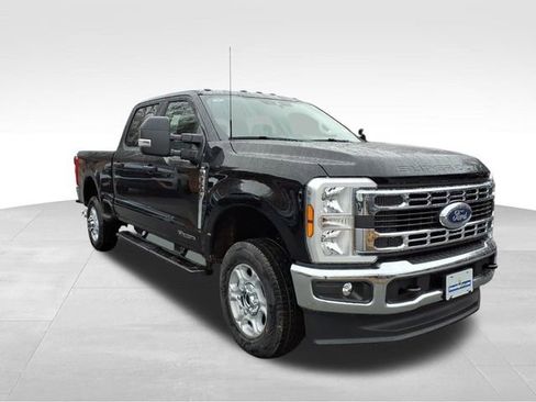 Used 2026 Ford F350 XLT AWD/4WD image 10