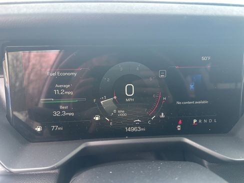 Used 2025 GMC Acadia Elevation image 16