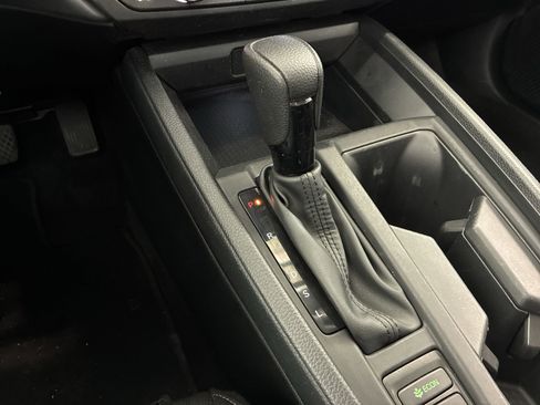 Certified 2024 Honda Accord EX image 34