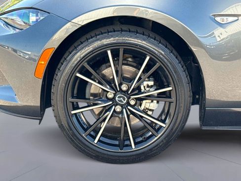 Certified 2025 MAZDA MX-5 Miata RF Grand Touring RWD image 10