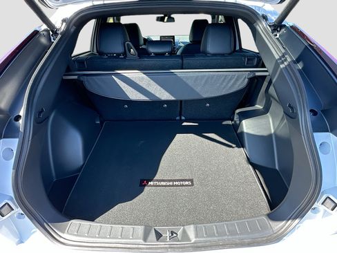 New 2026 Mitsubishi Eclipse Cross Black Edition image 5