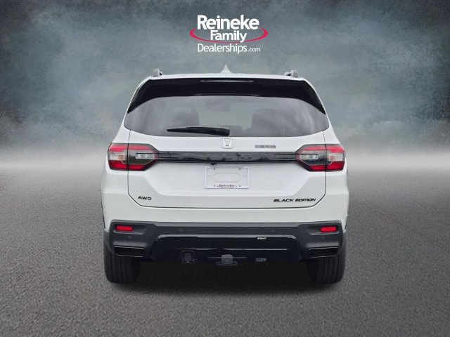 New 2026 Honda Pilot Black Edition image 6