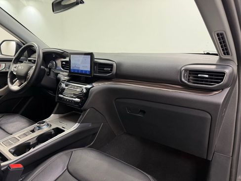 Used 2023 Ford Explorer Limited RWD image 27