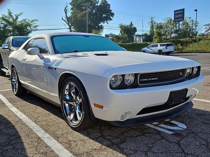 Used 2013 Dodge Challenger R/T w/ Electronics Convenience Group
