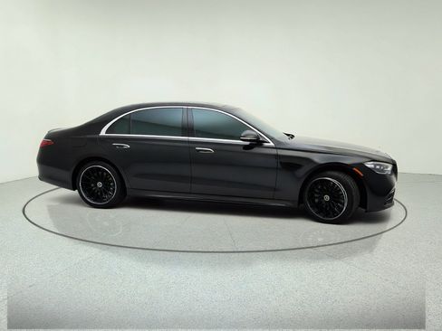 Certified 2022 Mercedes-Benz S 580 4MATIC Sedan image 11