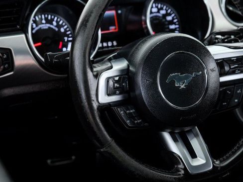 Used 2018 Ford Mustang GT Premium w/ Black Accent Package RWD image 14
