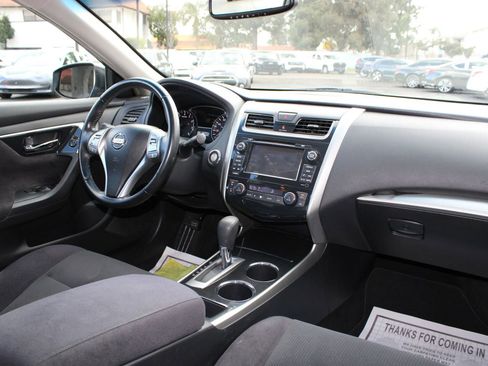 Used 2013 Nissan Altima 2.5 SV w/ 2.5SV Convenience Pkg image 21