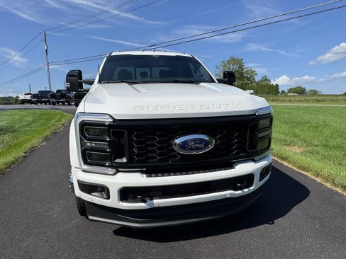 Used 2026 Ford F450 Platinum w/ FX4 Off-Road Package AWD/4WD image 8