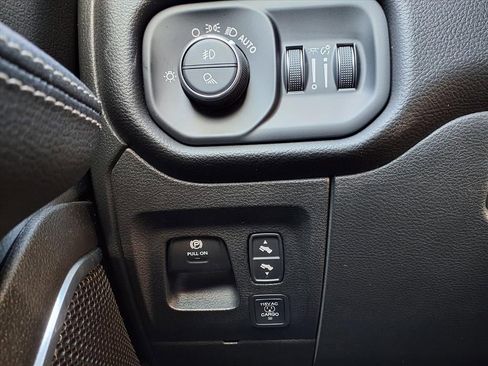 Certified 2025 RAM 1500 Laramie w/ Bed Utility Group image 15