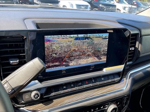 Used 2023 Chevrolet Silverado 1500 LT image 21